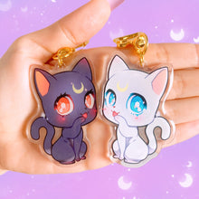 Load image into Gallery viewer, Magical Girl Holographic Keychains